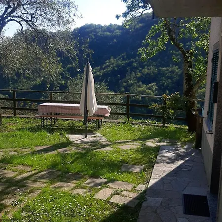 La Casa Di Amelia Semesterbostad Borzonasca