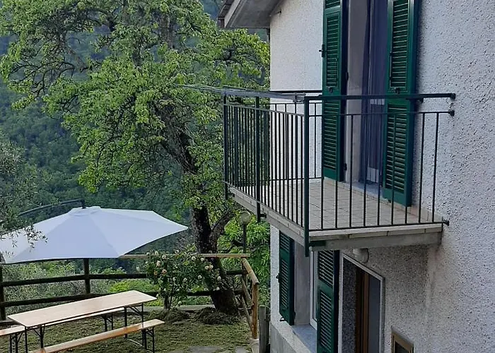 La Casa Di Amelia Hébergement de vacances Borzonasca